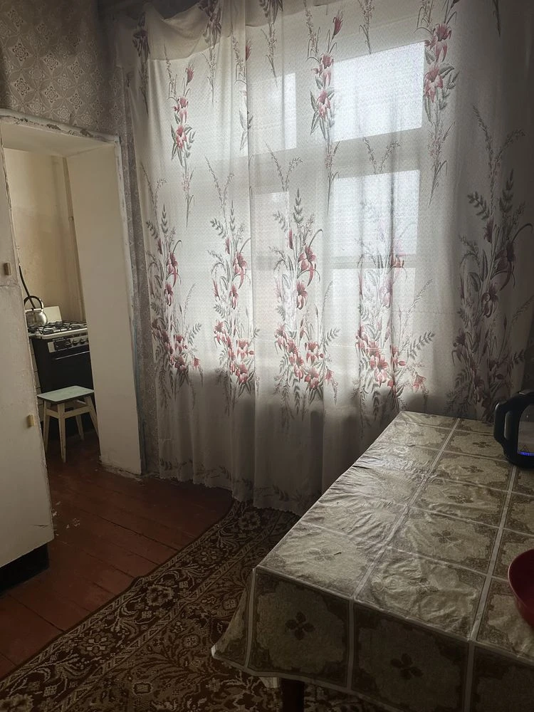 Продам квартиру 3-х кімнатну в Староконстантинове