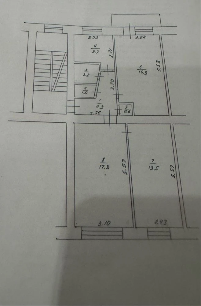 Продам 3 кім квартиру в центрі