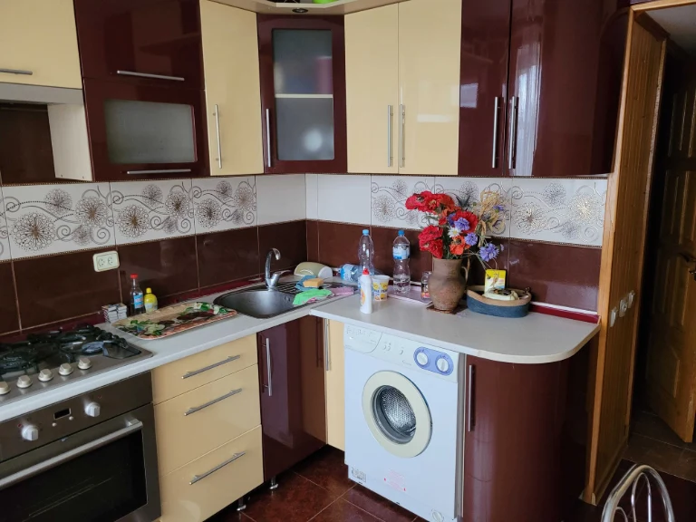 Apartment for sale, 3 rooms, Shepetivka