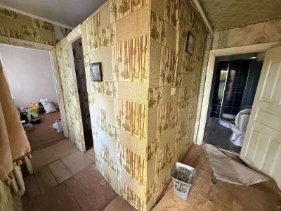 For Sale: 2-room apartment with private entrance (suitable for commercial use)