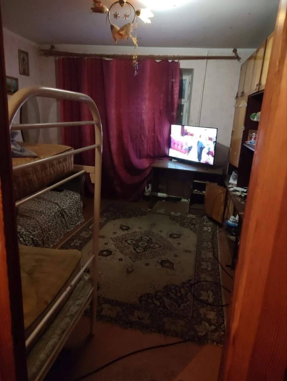 Квартира пр.миру 31 центр,мамин хліб