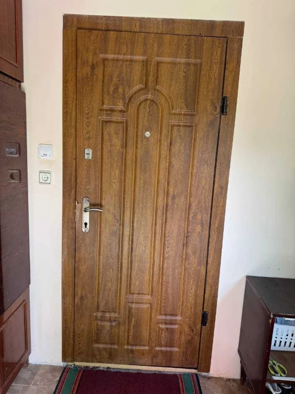 For sale apartment with a private yard