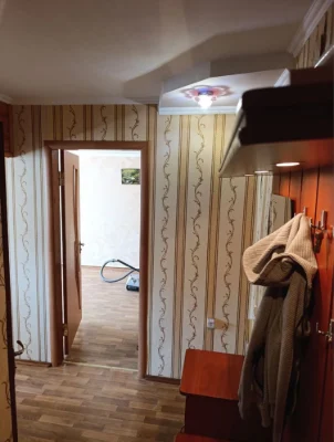 Продається двокімнатна квартира на 1 поверсі