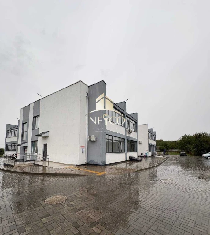 Sale of a two-bedroom apartment in the city of Zolotohonya