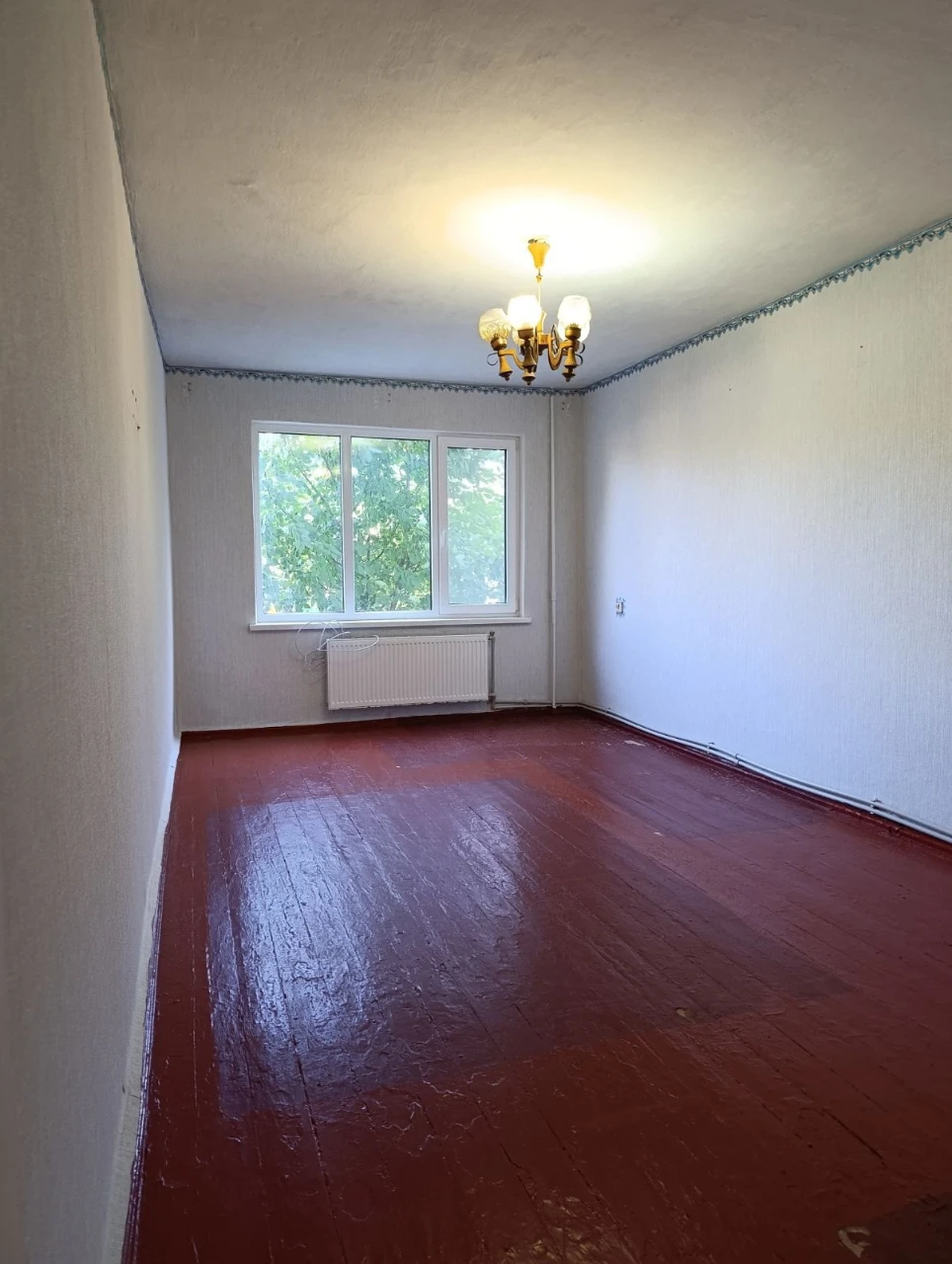 Sale of a two-bedroom apartment.