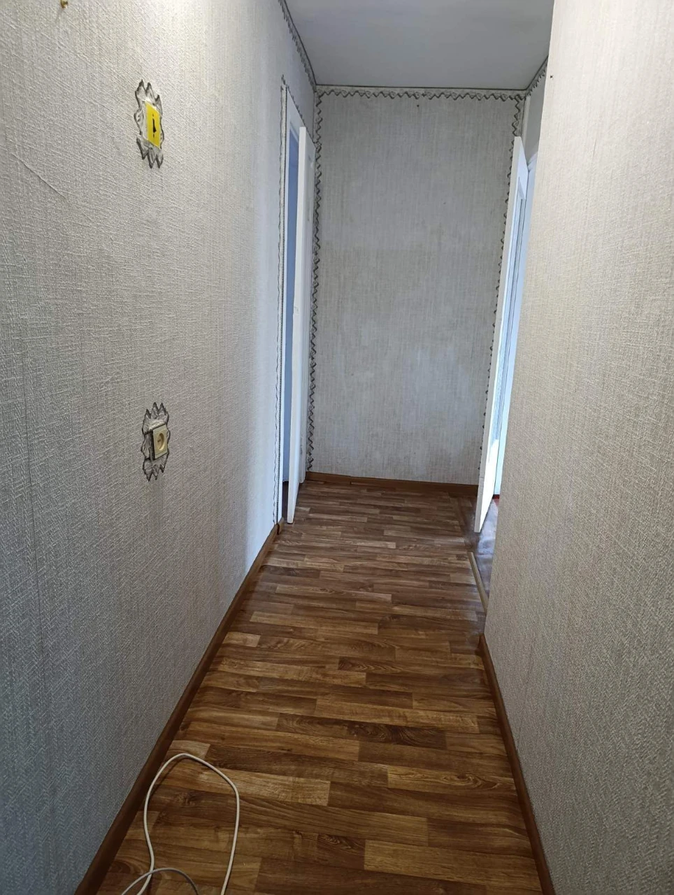 Sale of a two-bedroom apartment.
