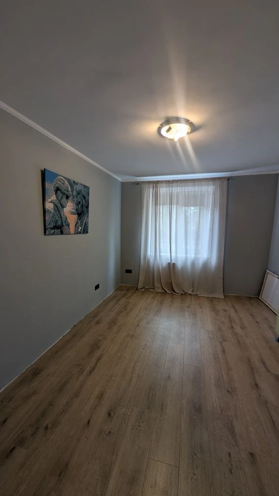 For Sale: Excellent 2-bedroom apartment