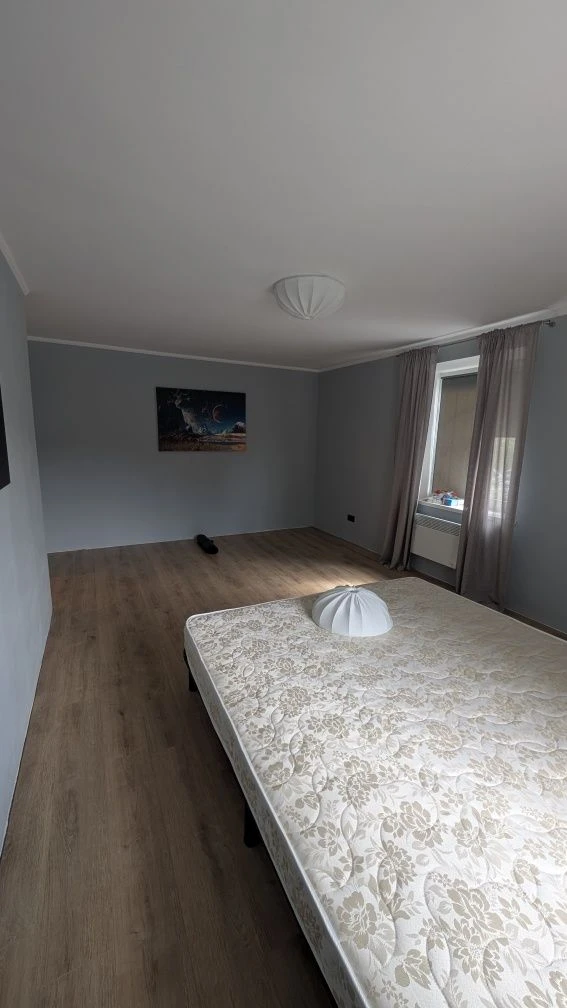 For Sale: Excellent 2-bedroom apartment