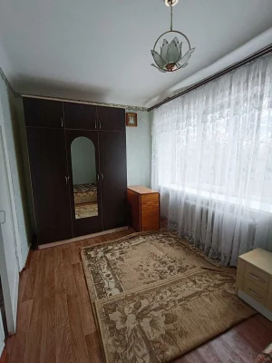 2-bedroom apartment, 2nd floor, Furnished!
