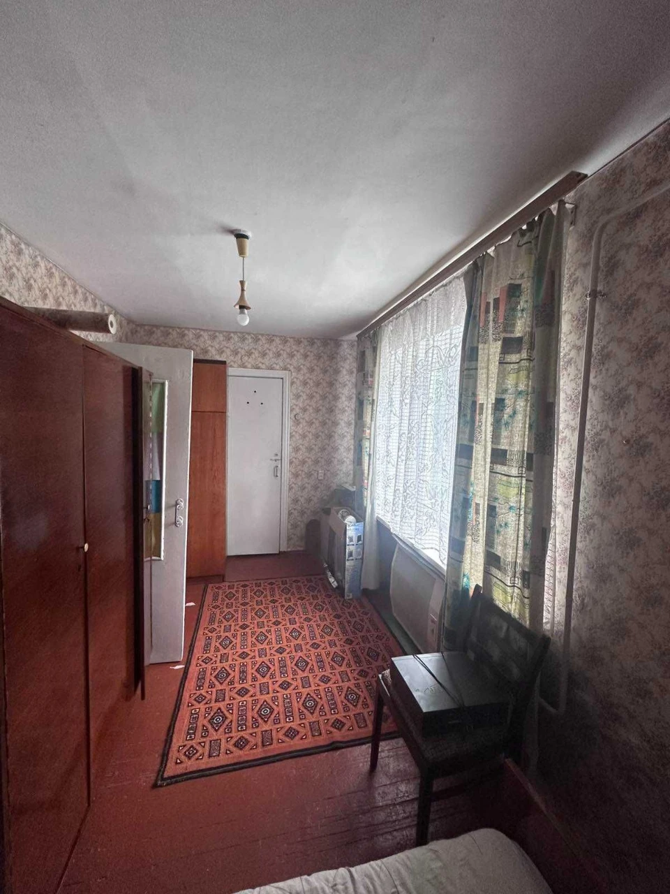 продам 2- кімнатну квартіру