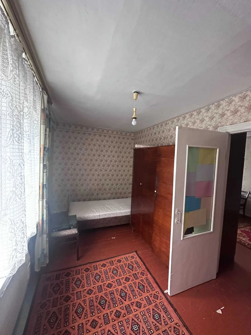 продам 2- кімнатну квартіру