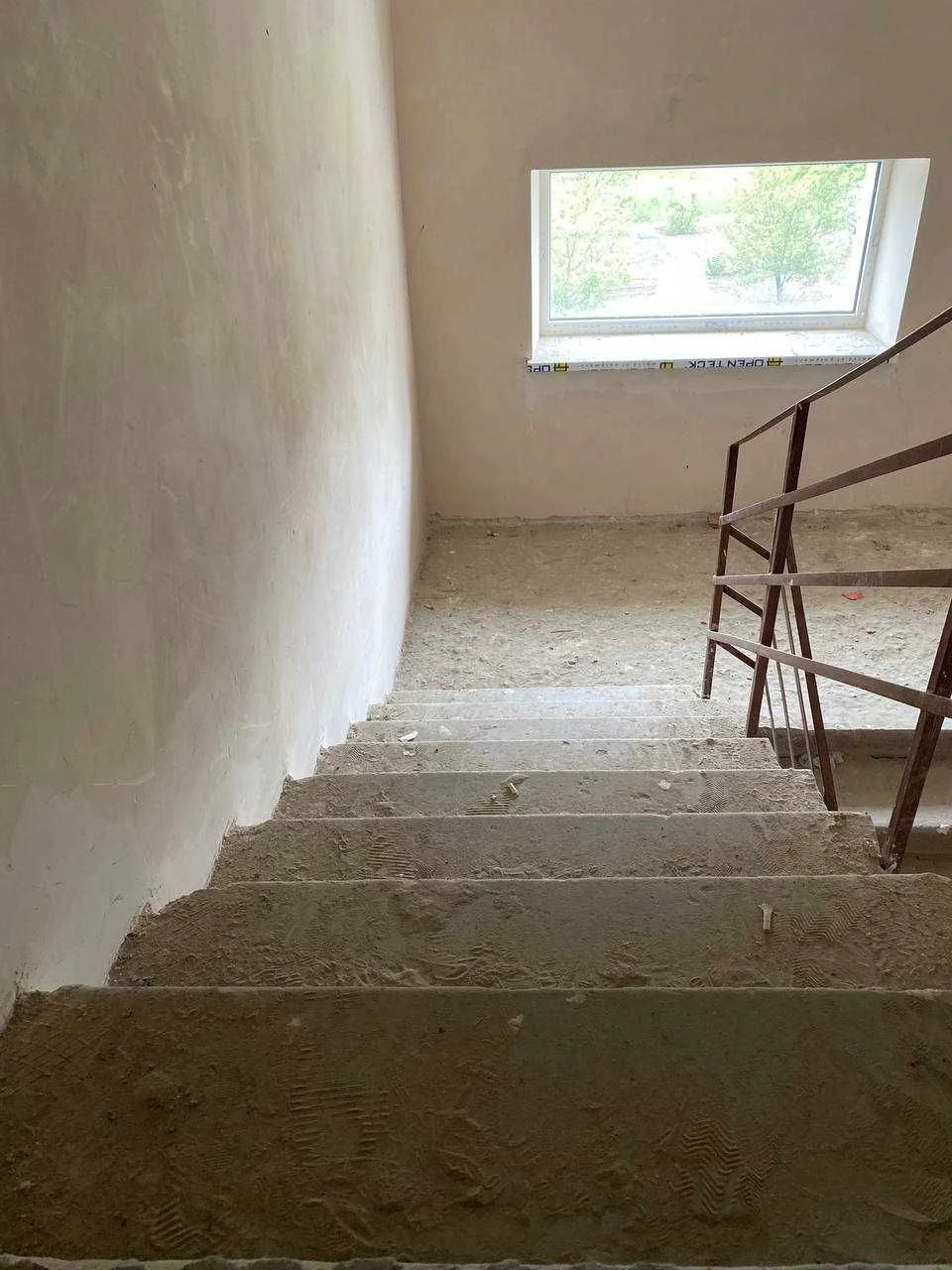 Apartment for sale in new building in Zolotoynoshya
