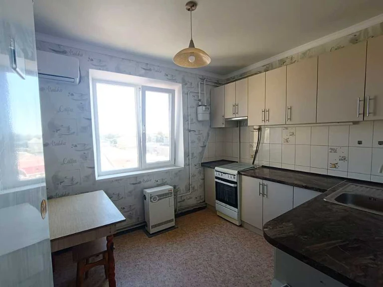 Apartment. Zolotonosha, Novoselynska