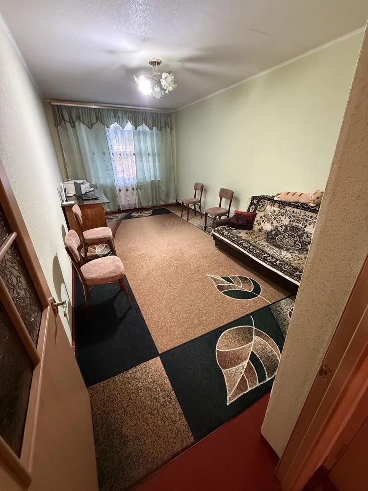 Продам квартиру 3 кімнатну Золотоноша