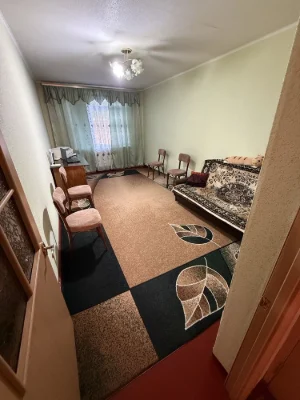Продам квартиру 3 кімнатну Золотоноша
