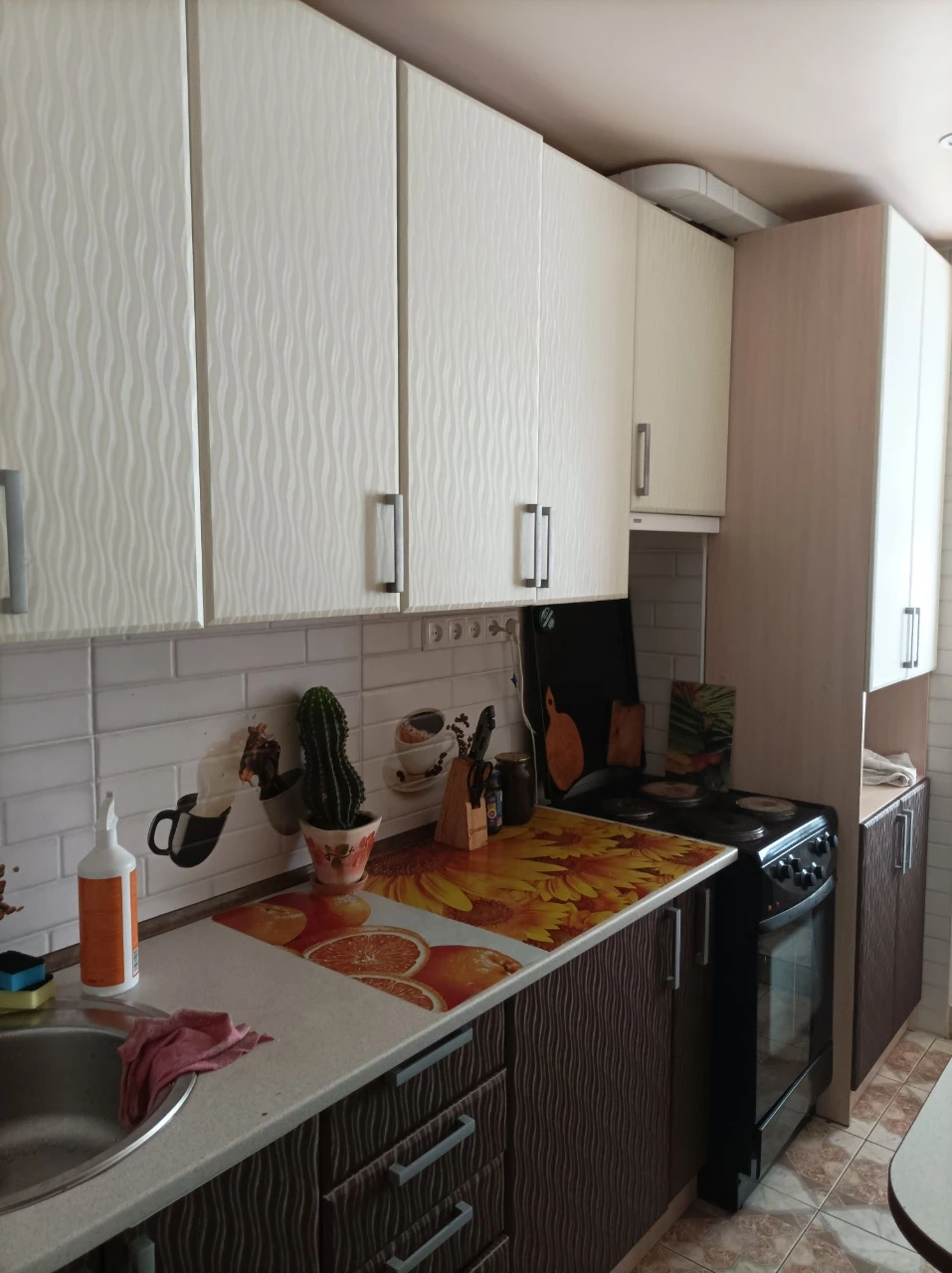 Продам квартиру в Каневі