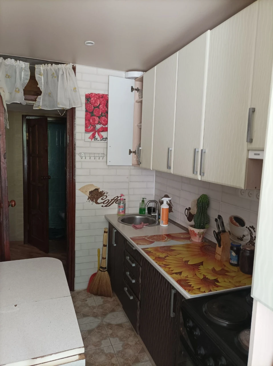Продам квартиру в Каневі