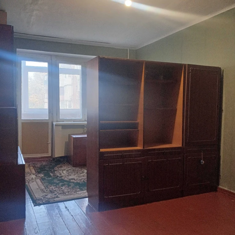 Продаж 1-кімнатної квартири в центрі міста