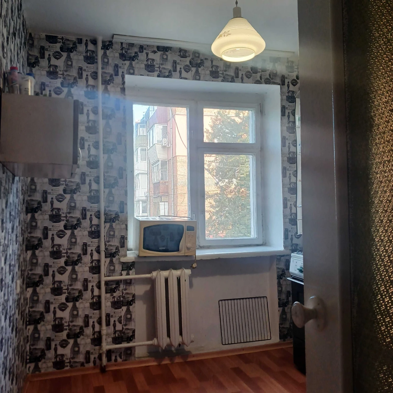 Продаж 1-кімнатної квартири в центрі міста