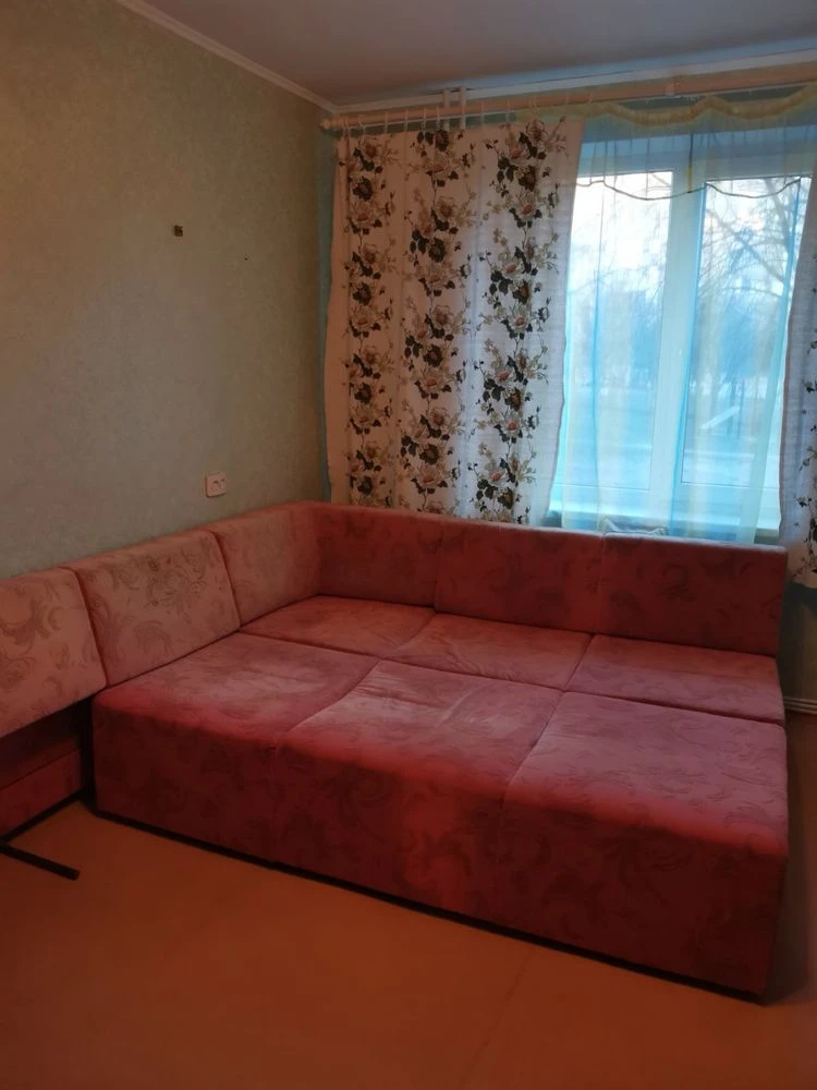 Sale of a 3-room apartment in the city of Smila, RПZ, Mazura