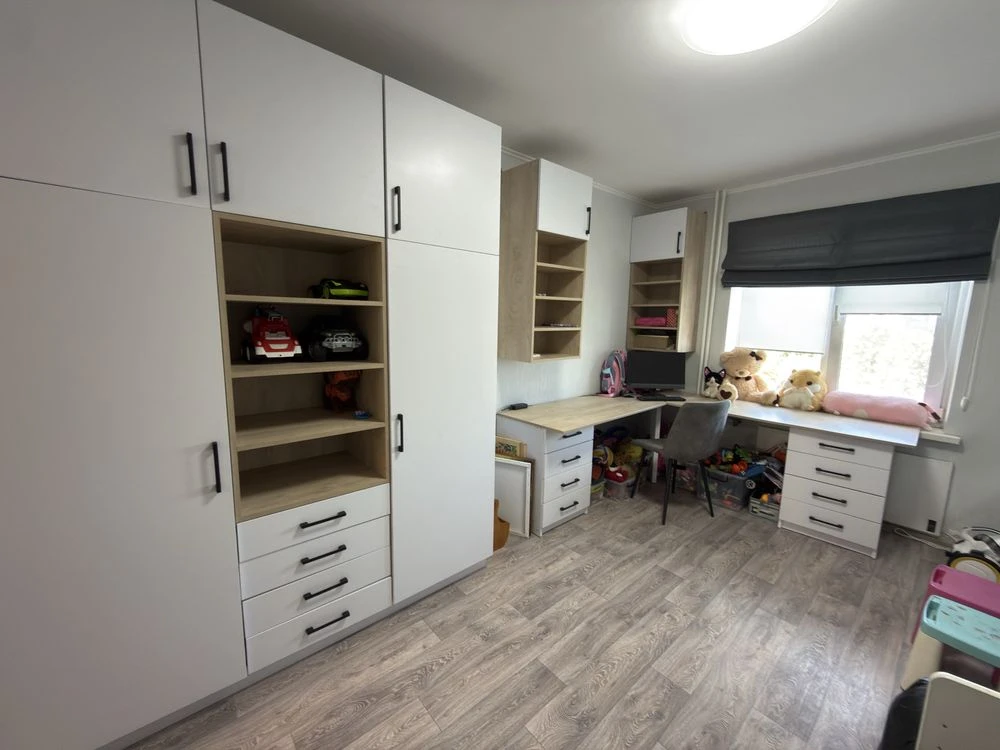 Продажа 3-комнатной квартиры в РПЗ, Смела
