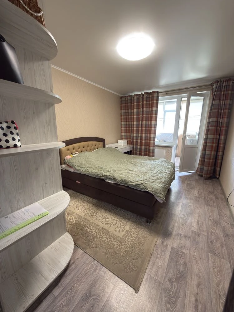 Продажа 3-комнатной квартиры в РПЗ, Смела