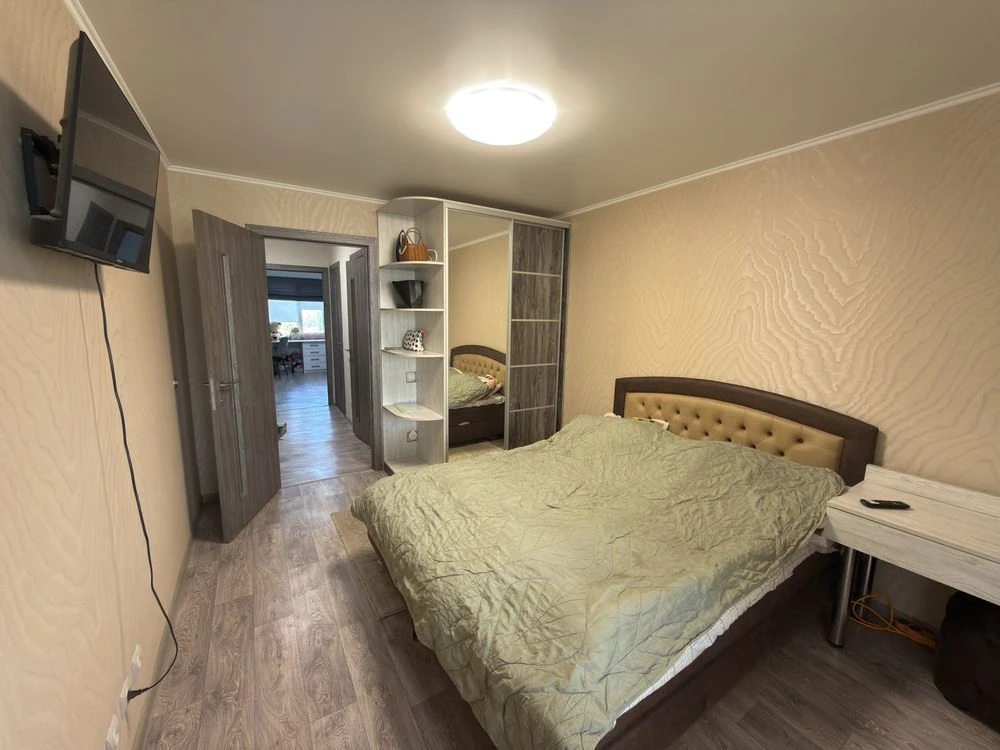 Продажа 3-комнатной квартиры в РПЗ, Смела
