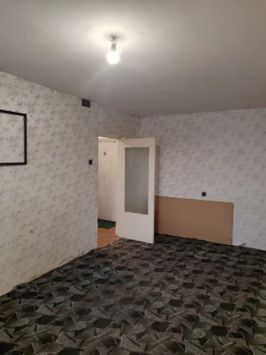 Продам 1 кімнатну квартиру в місті Сміла, район Богдана.