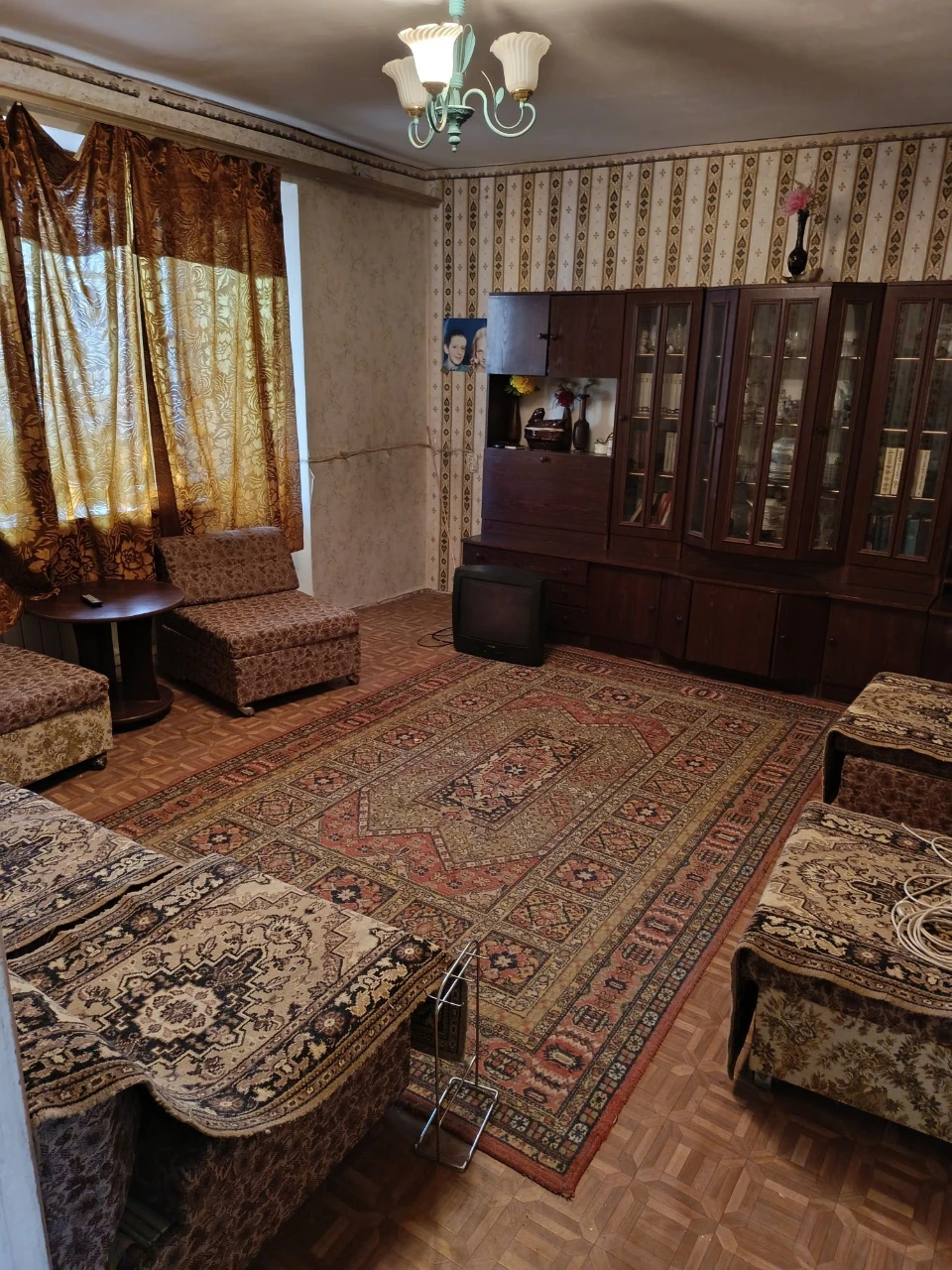 Продается 3-комнатная квартира в районе Богдана