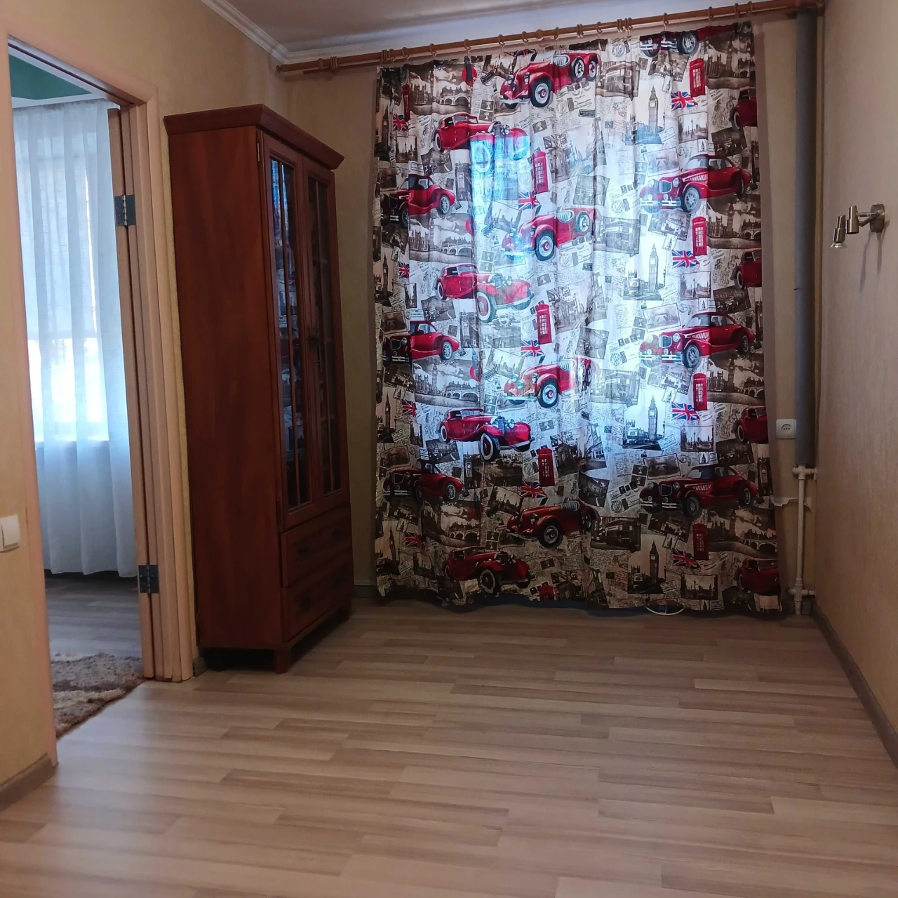 Продаж двокімнатної квартири в центрі міста