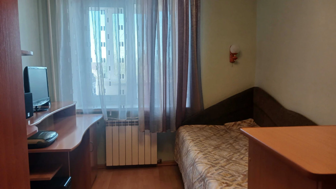 Продаж двокімнатної  квартири в центрі міста