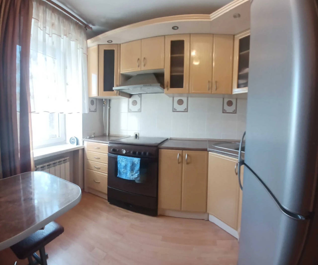 Продаж двокімнатної  квартири в центрі міста