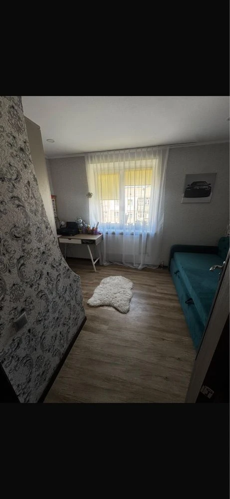 Spacious 3-bedroom apartment with two balconies for sale