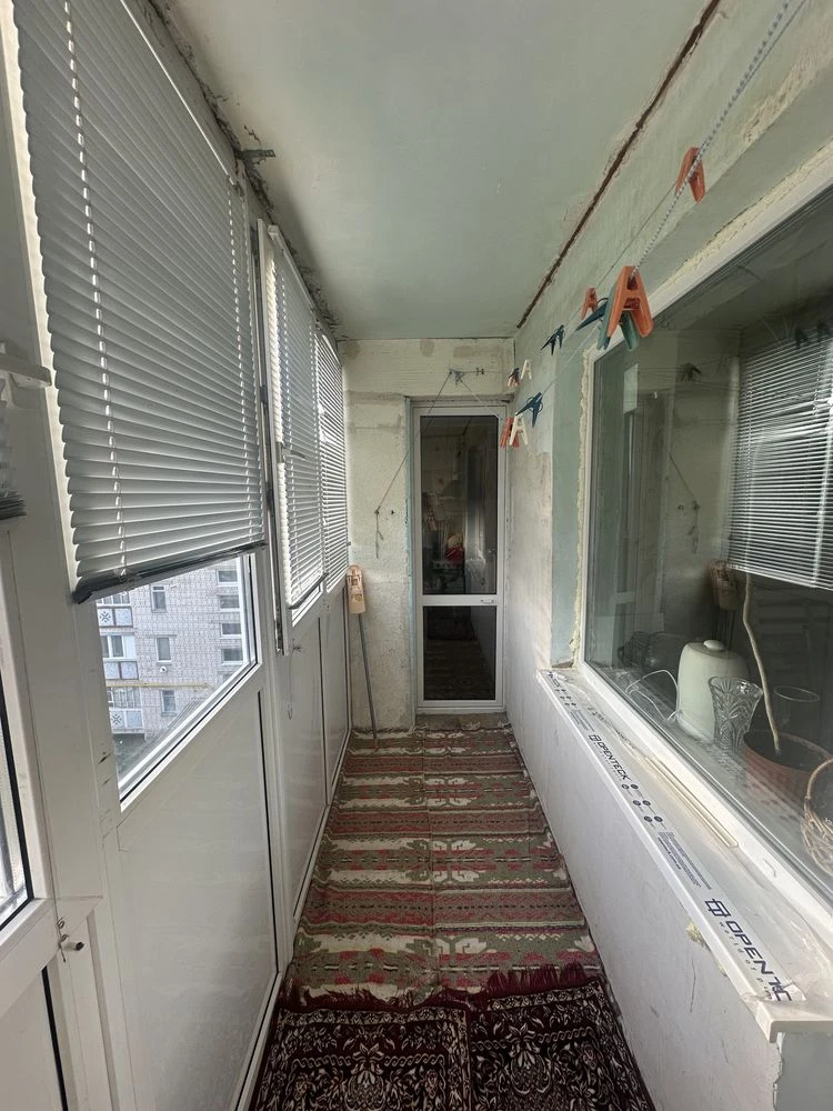 Spacious 3-bedroom apartment with two balconies for sale