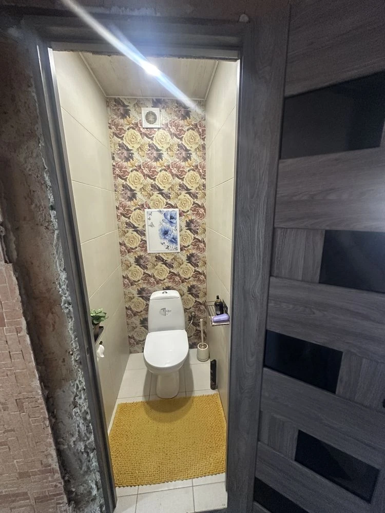 Spacious 3-bedroom apartment with two balconies for sale