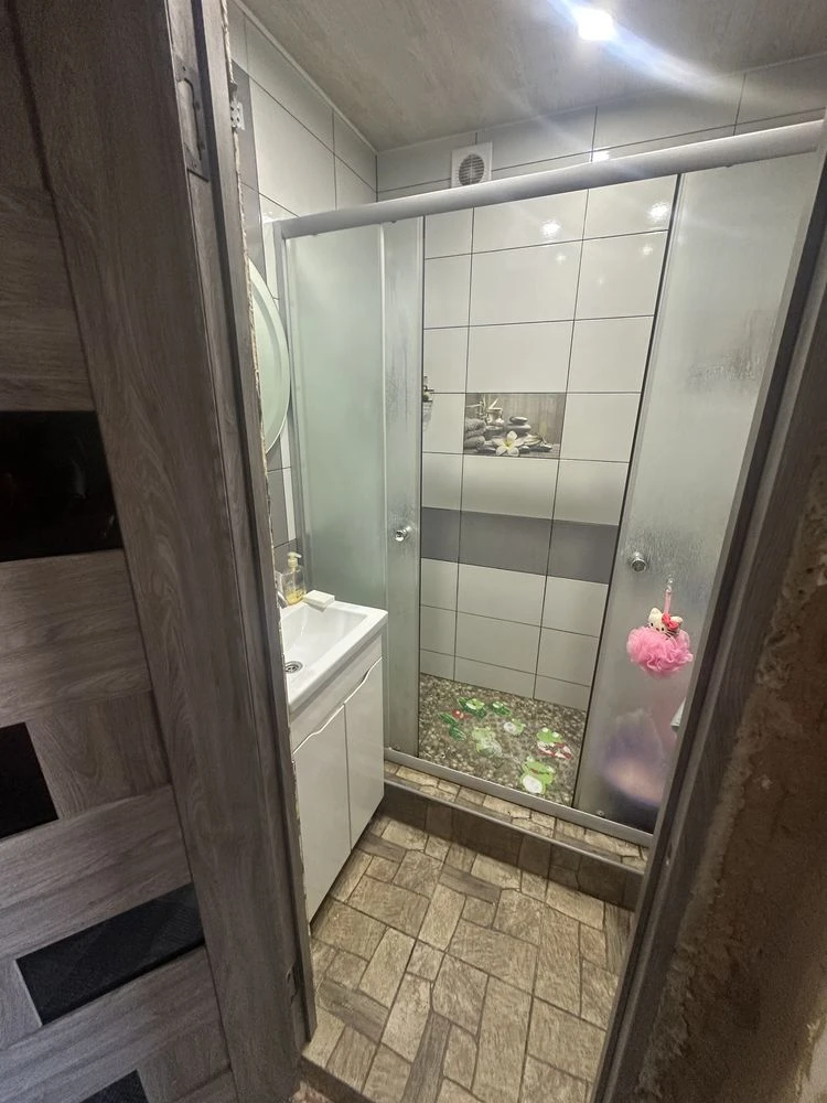 Spacious 3-bedroom apartment with two balconies for sale