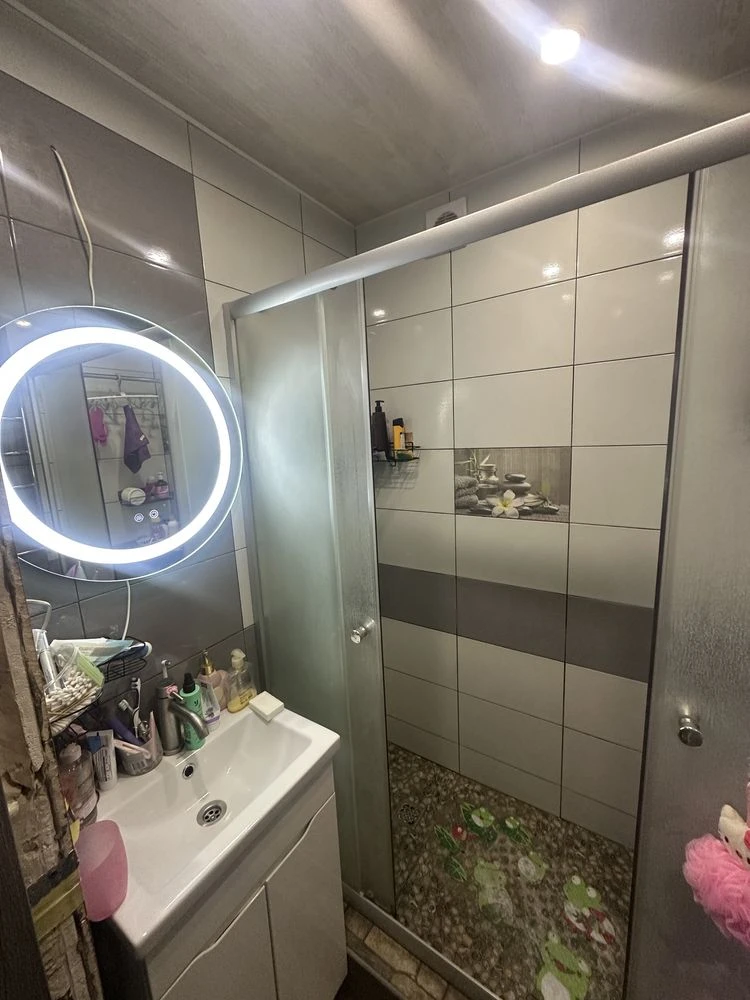 Spacious 3-bedroom apartment with two balconies for sale