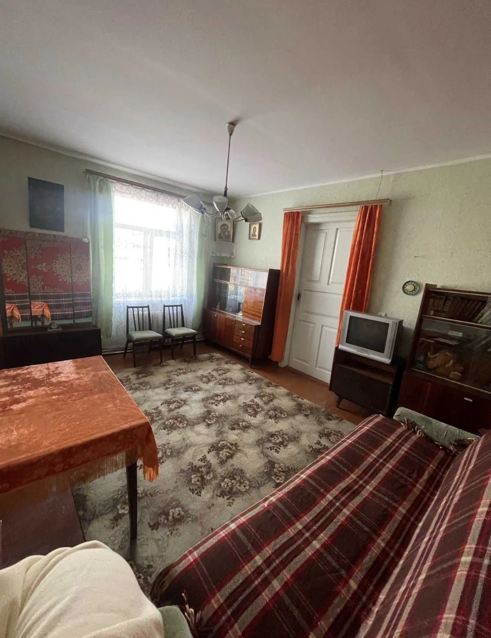 Продаю 3-кімнатну квартиру в 4-поверховому будинку в місті Сміл