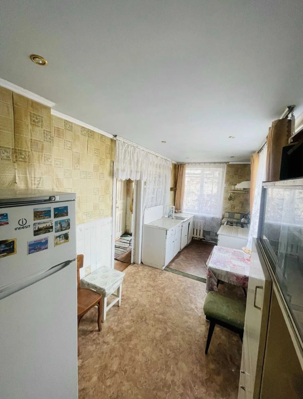 Продаю 3-кімнатну квартиру в 4-поверховому будинку в місті Сміл