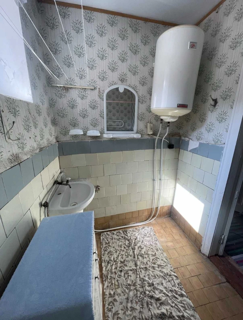 Продаю 3-кімнатну квартиру в 4-поверховому будинку в місті Сміл