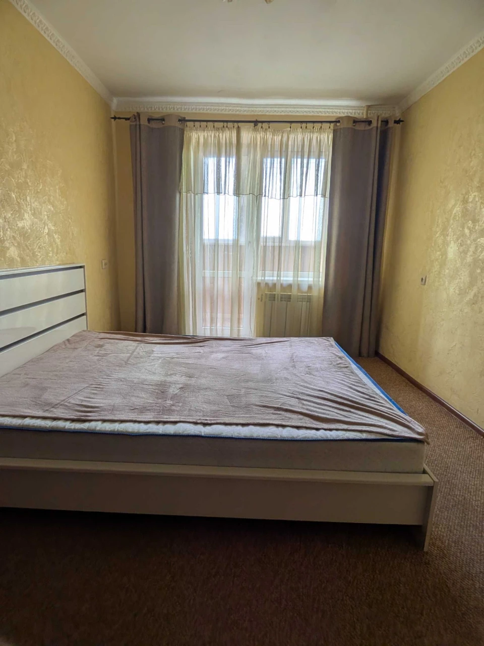 Продаж 2-к квартири в р-н Машбуд
