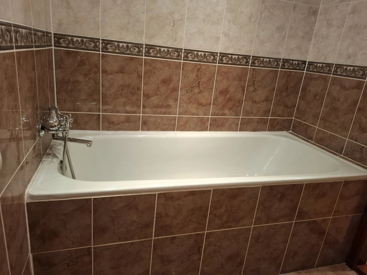 Sale of a 3-room apartment in the city of Smiyla.
