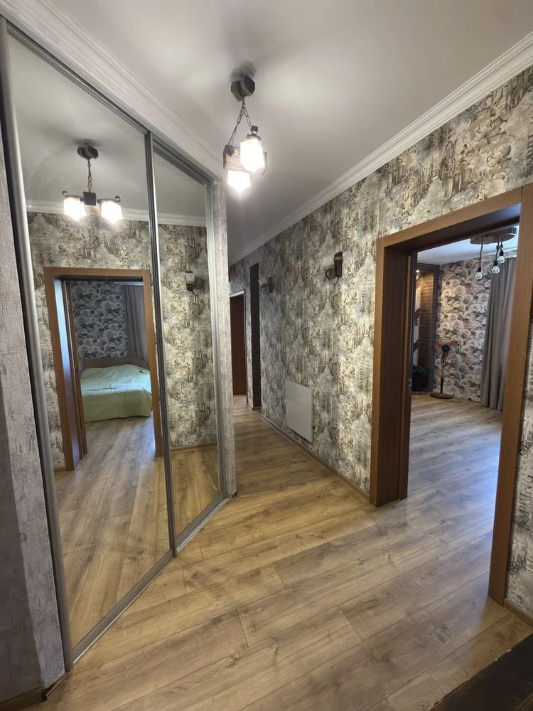 Продажа 2-комнальной квартиры, Смела, район Богдана