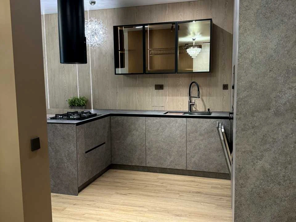 Квартира. Ивано-Франковск, Ленкавского ул., 2-А к1