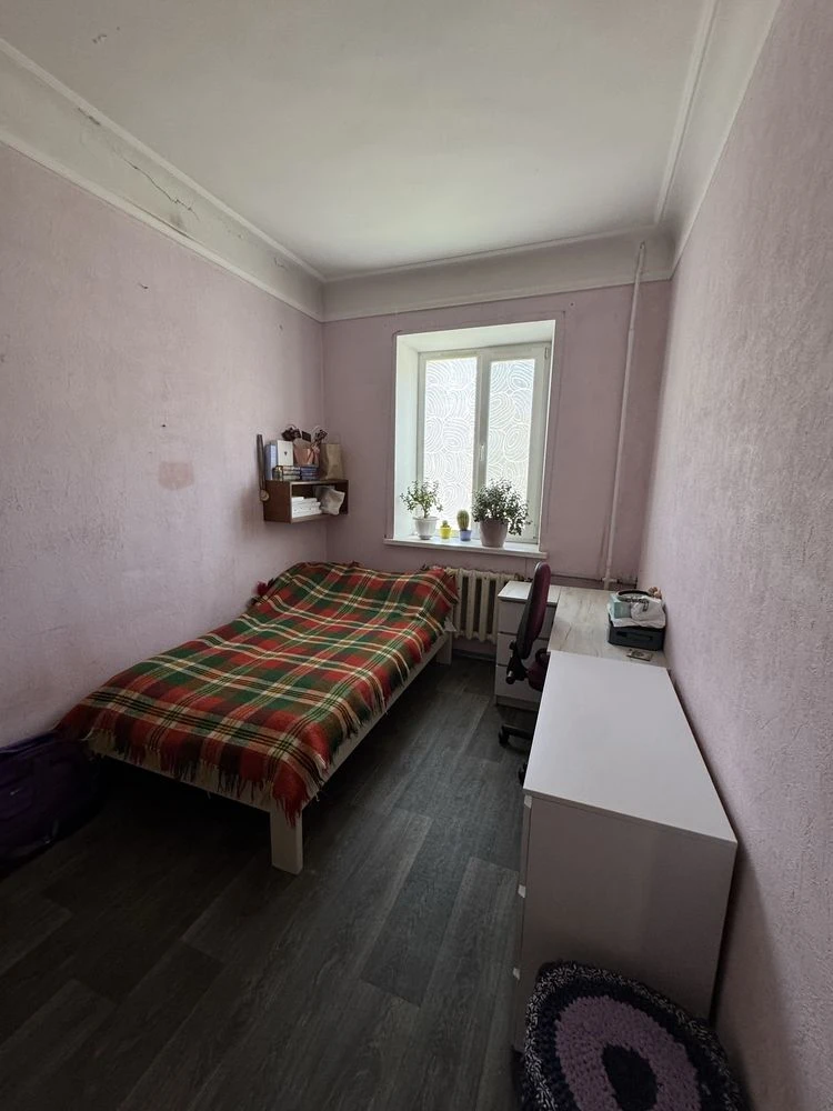 Продаж 3-кімнатної квартири, район станції Шевченка