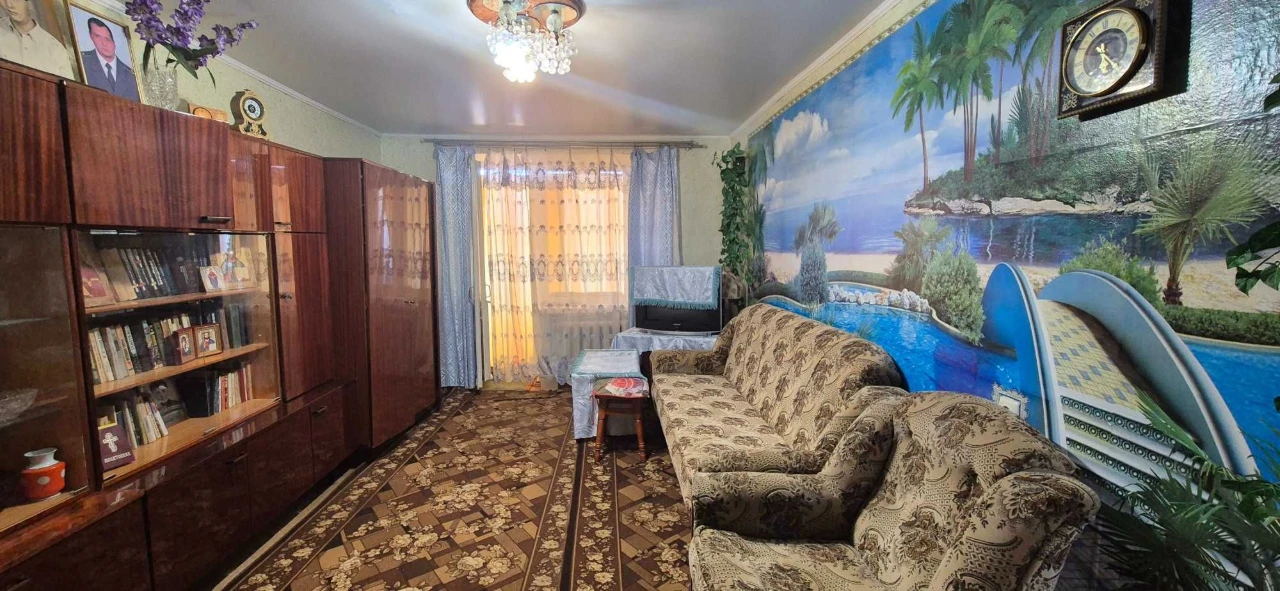Sale of a 2-room apartment in a brick building. Smila, State Programs