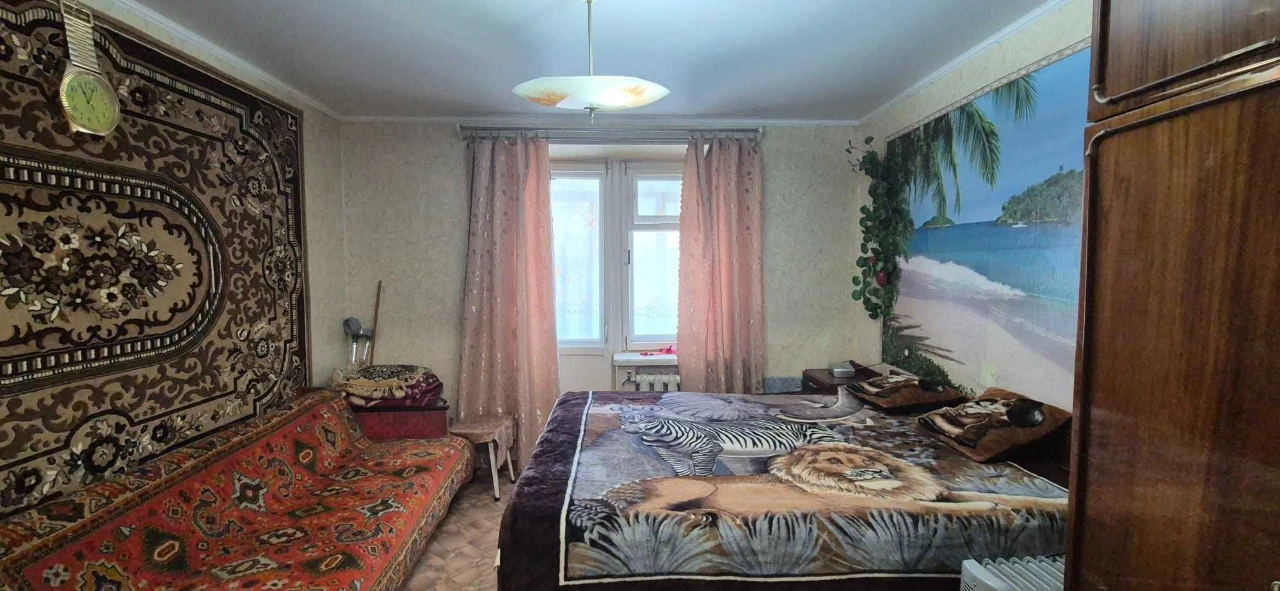 Sale of a 2-room apartment in a brick building. Smila, State Programs