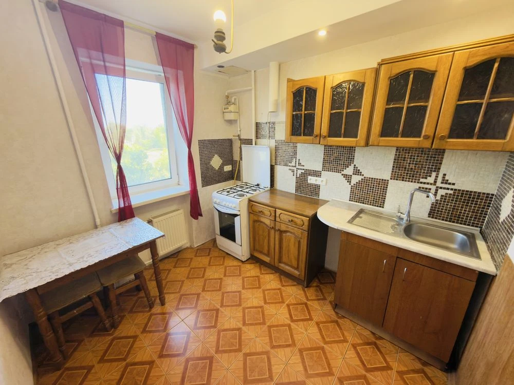 Продаж 1-кімнатна м. Сміла р-н Богдана
