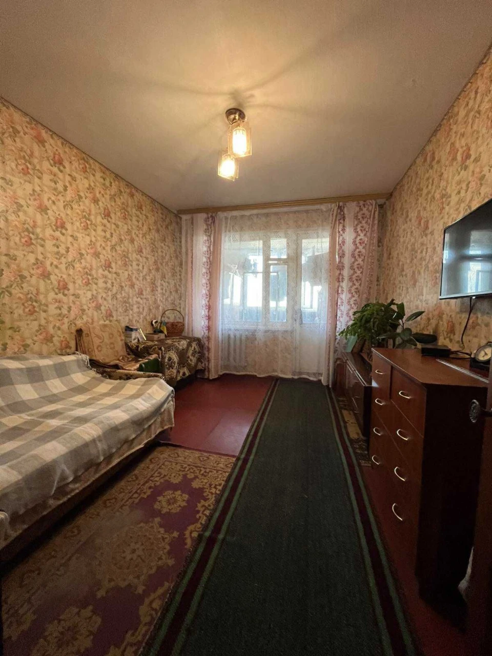Продажа 3-комнатной квартиры в районе РПЗ, город Смела.