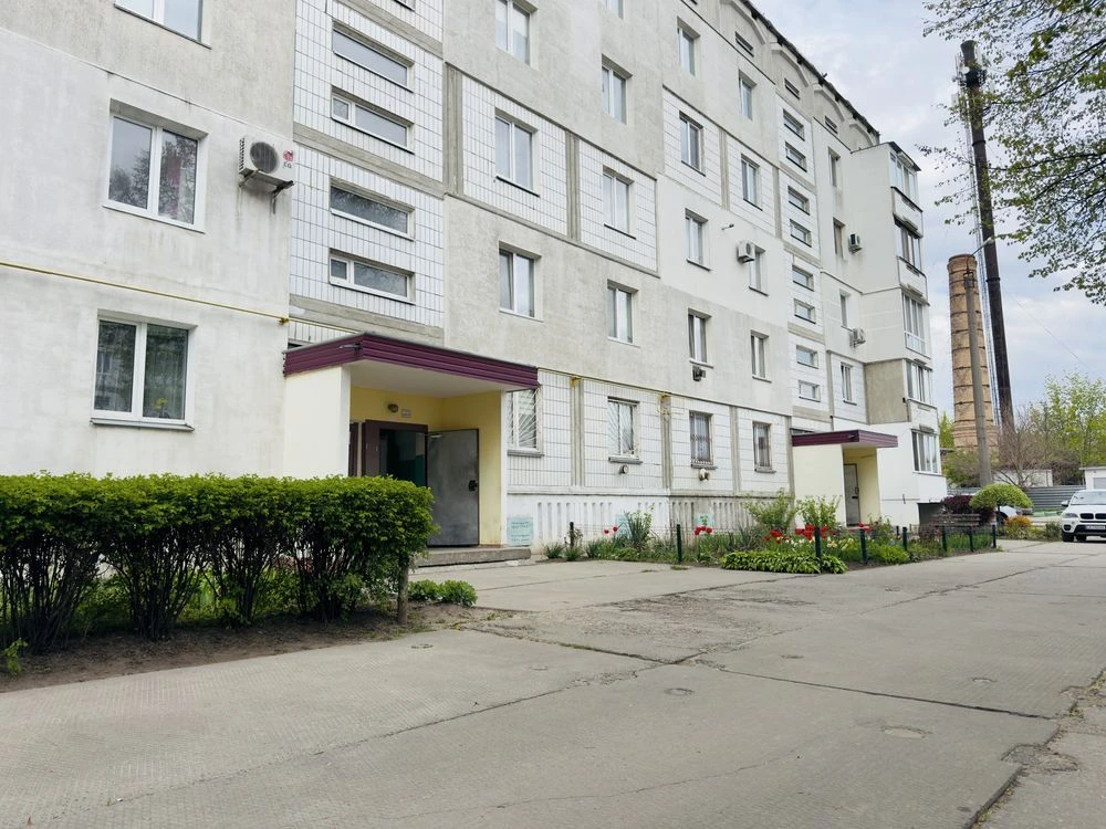 Продаж 2-кімнатного житла в центрі міста Сміла